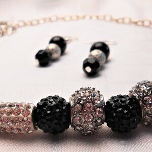 No 296 Handmade necklace with pearls and metal pieces and earrings
